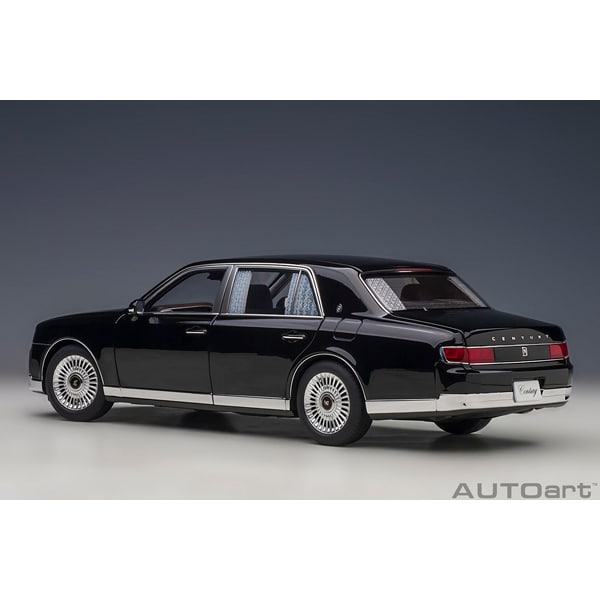 Laden Sie das Bild in Galerie -Viewer, AUTOart 78765 1/18 Toyota Century Special Edition Kamui Eternal Black Diecast
