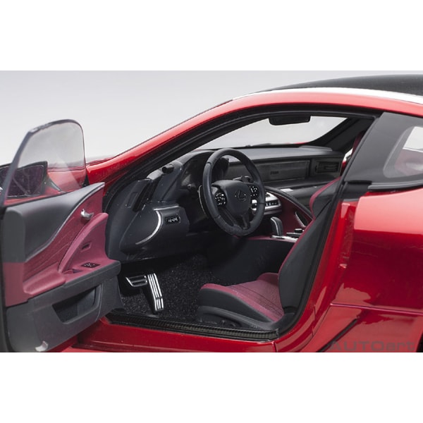 Chargez l&#39;image dans la visionneuse de la galerie, AUTOart 1/18 Lexus LC500 rouge métallisé avec intérieur rose foncé composite moulé sous pression
