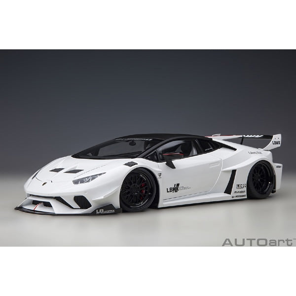 Cargue la imagen en el visor de la galería, AUTOart 79125 1/18 Liberty Walk LB Silhouette Works Lamborghini Huracan GT Blanco Diecast
