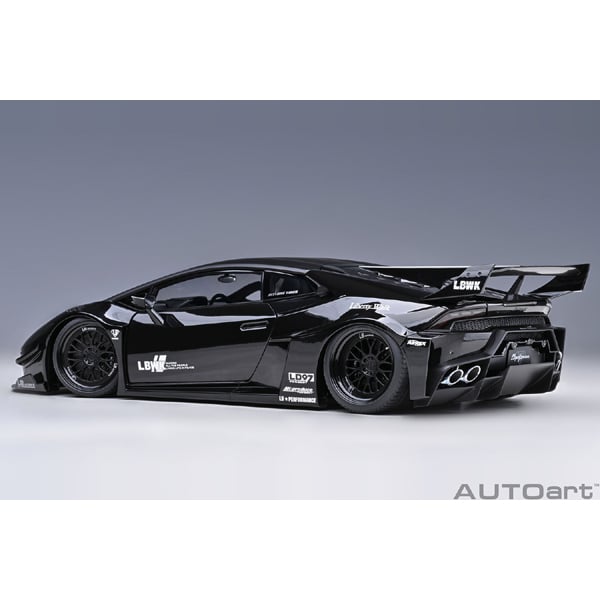 Cargue la imagen en el visor de la galería, AUTOart 79129 1/18 Liberty Walk LB Silhouette Works Lamborghini Huracan GT negro fundido a presión
