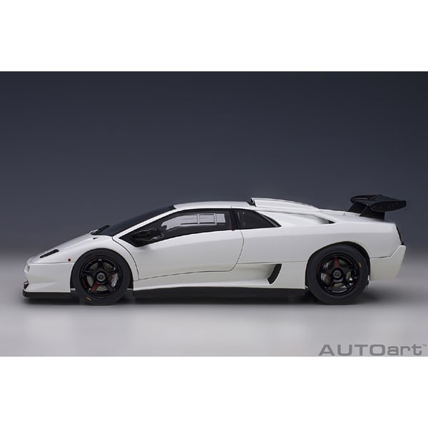 Cargue la imagen en el visor de la galería, AUTOart 79149 1/18 Lamborghini Diablo SV-R Impacto Blanco/Blanco Diecast
