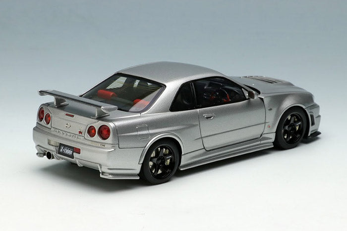 Laden Sie das Bild in Galerie -Viewer, EIDOLON EM396A Nismo R34 GT-R Z-tune 2004 Silver
