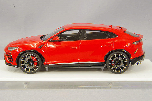 Cargue la imagen en el visor de la galería, EIDOLON 1/43 Lamborghini Urus 2017 Pearl Red
