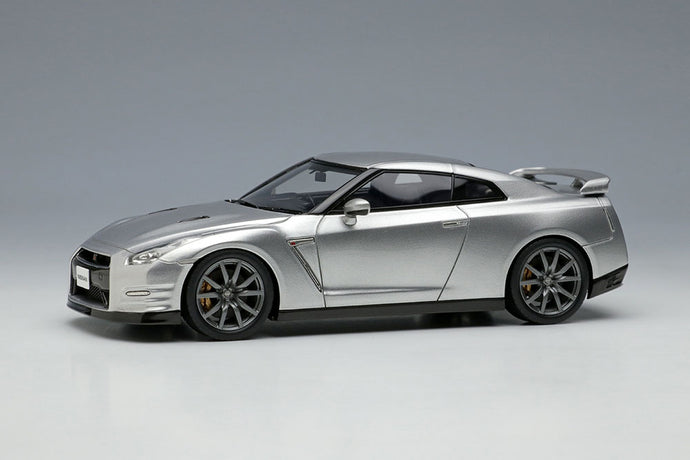 EIDOLON EM414C Nissan GT-R 2014 (Premium edition) Ultimate Silver Metallic