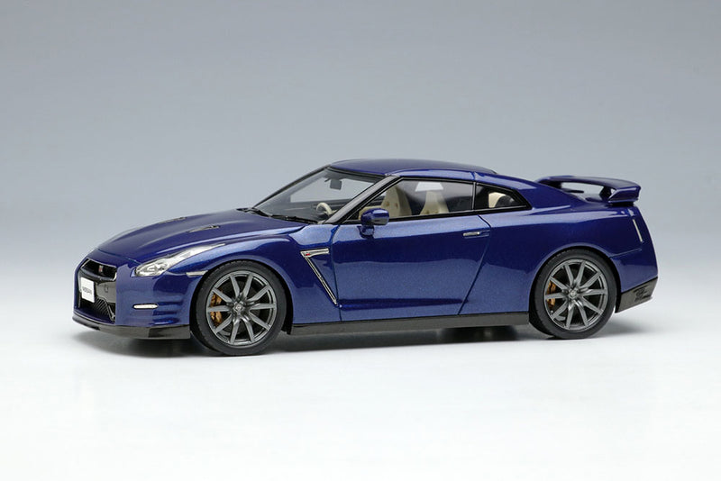 Carica immagine in Galleria Viewer, EIDOLON EM414D Nissan GT-R 2014 (Premium edition) Aurora Flare Blue Pearl
