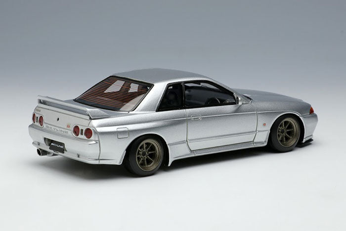 Chargez l&#39;image dans la visionneuse de la galerie, EIDOLON EM424C Nissan Skyline GT-R (BNR32) (RS Watanabe 8 rayons) Jet Silver Metallic Limited 50pcs
