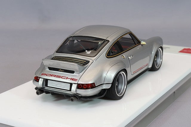 Laden Sie das Bild in Galerie -Viewer, EIDOLON 1/43 Singer 911 DLS Racer X 2022 Silver
