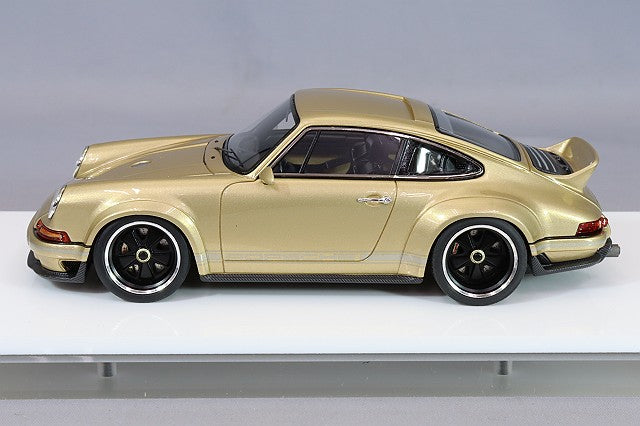 Load image into Gallery viewer, EIDOLON 1/43 Singer 911 DLS 2022 Light Gold
