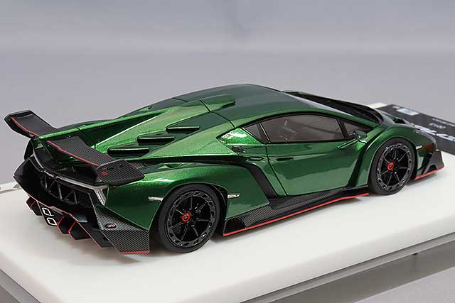 Cargue la imagen en el visor de la galería, EIDOLON 1/43 Lamborghini Veneno 2013 Verde Ithaca
