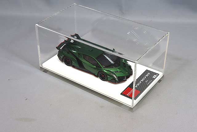 Laden Sie das Bild in Galerie -Viewer, EIDOLON 1/43 Lamborghini Veneno 2013 Verde Ithaca
