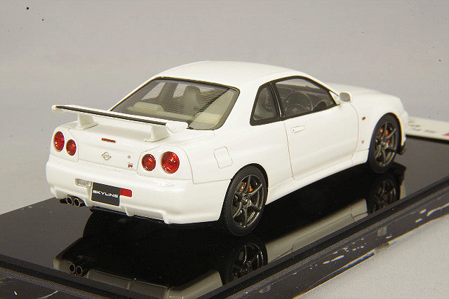 Cargue la imagen en el visor de la galería, EIDOLON 1/43 Nissan Skyline GT-R BNR34 V-SPEC 1999 White
