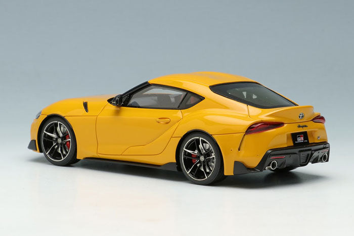 Laden Sie das Bild in Galerie -Viewer, EIDOLON EM467E Toyota GR Supra RZ 2019 Japanese ver. Lightning Yellow
