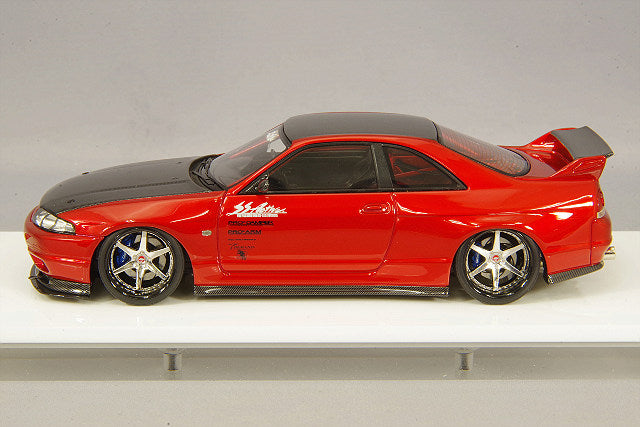 Laden Sie das Bild in Galerie -Viewer, EIDOLON 1/43 Garage Active R33 GT-R Widebody Concept Candy Red Reissue
