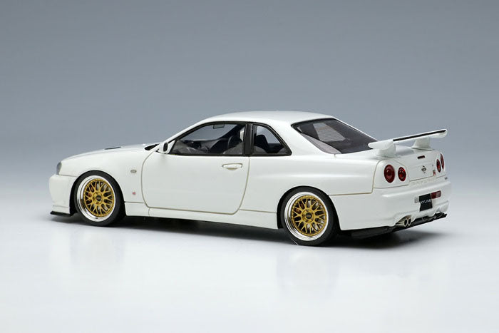 Chargez l&#39;image dans la visionneuse de la galerie, EIDOLON EM509B Nissan Skyline GT-R (BNR34) V-Spec II 2000 (roue BBS LM) blanc
