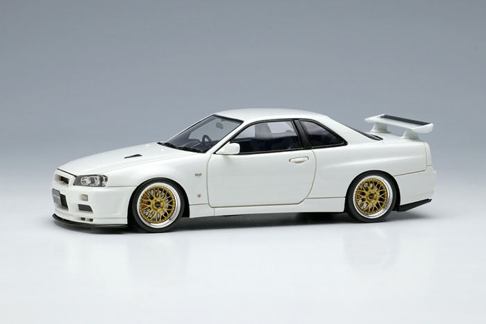 Laden Sie das Bild in Galerie -Viewer, EIDOLON EM509B Nissan Skyline GT-R (BNR34) V-Spec II 2000 (BBS LM Wheel) White
