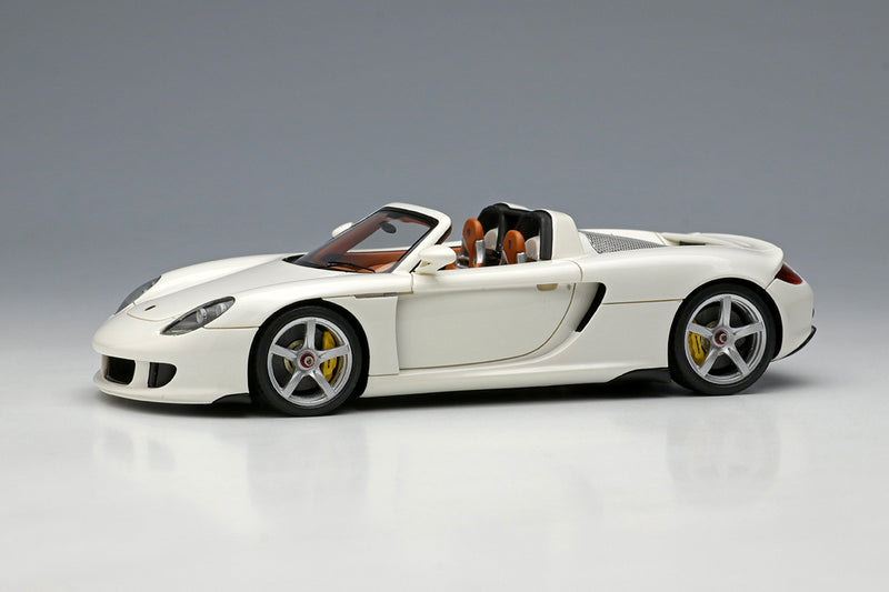 Load image into Gallery viewer, EIDOLON EM566B 1/43 Porsche Carrera GT 2004 White Resin
