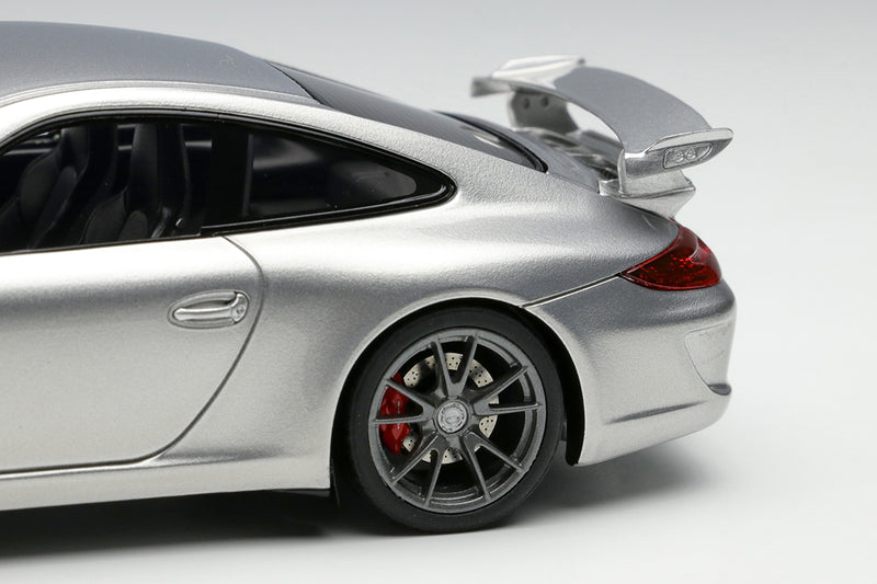 Cargue la imagen en el visor de la galería, EIDOLON EM602B Porsche 911 (997.2) GT3 2010 GT Plata Metálico 1/43
