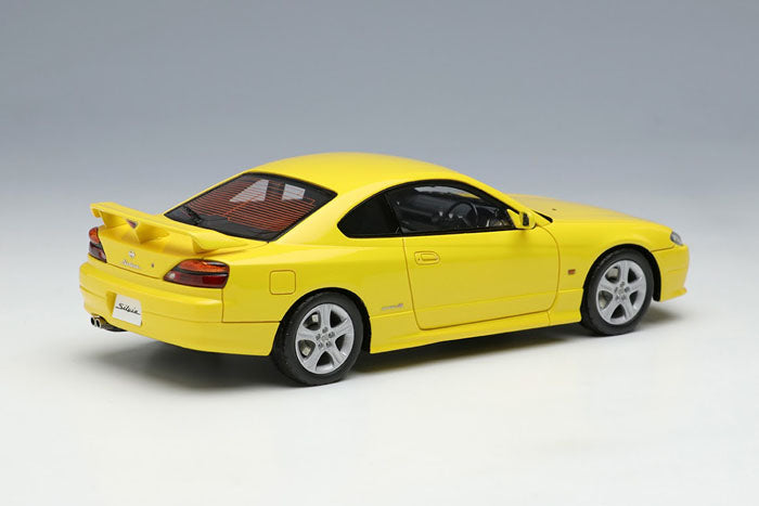 Chargez l&#39;image dans la visionneuse de la galerie, EIDOLON EM628E Nissan Silvia (S15) Spec R Aero 1999 Jaune Foudre
