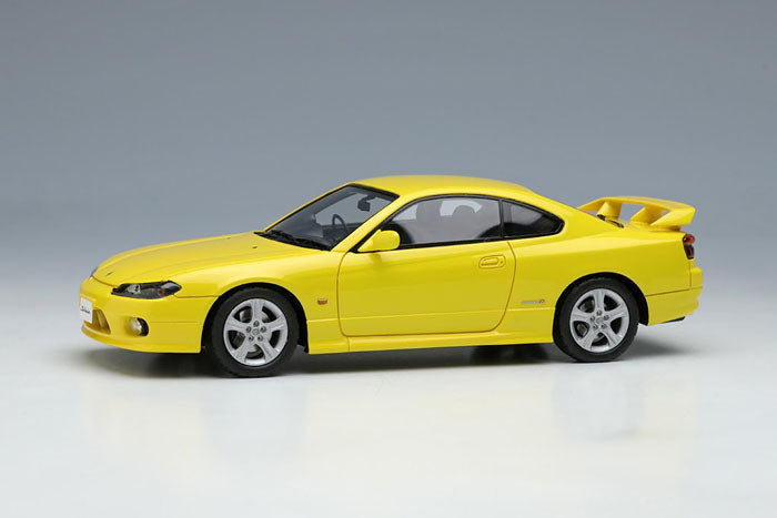 Cargue la imagen en el visor de la galería, EIDOLON EM628E Nissan Silvia (S15) Spec R Aero 1999 Amarillo relámpago
