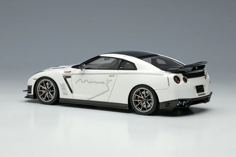 Chargez l&#39;image dans la visionneuse de la galerie, EIDOLON EM643 Mine&#39;s GT-R (R35) 2021 Blanc Perle
