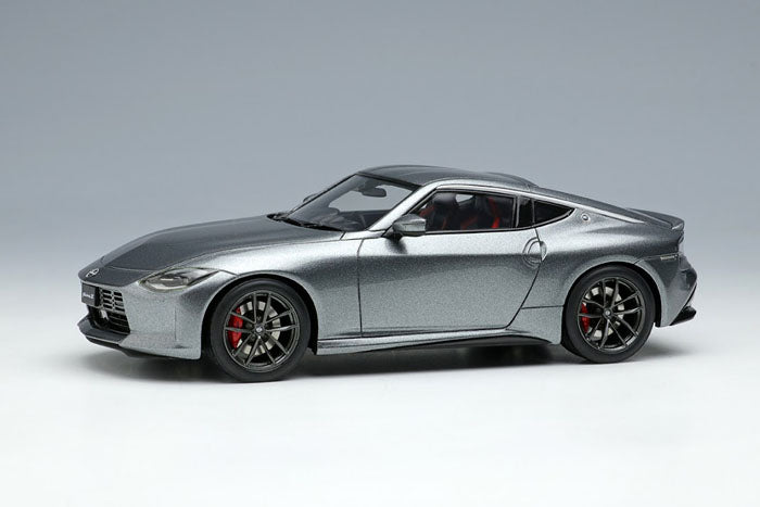 Cargue la imagen en el visor de la galería, EIDOLON EM647H Nissan Fairlady Z Versión ST 2023 (JP) Gris metal oscuro
