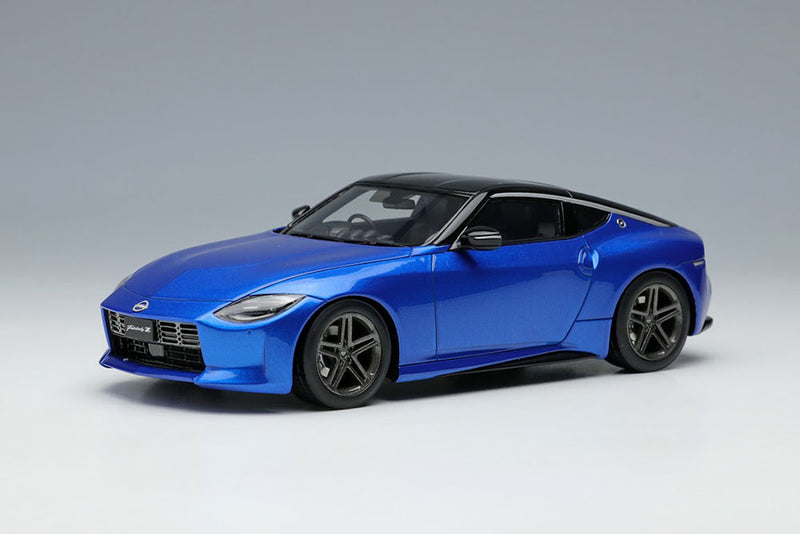 Laden Sie das Bild in Galerie -Viewer, EIDOLON EM648A Nissan Fairlady Z (RZ34) 2023 (JP) Seiran Blue / Super Black
