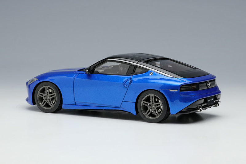 Laden Sie das Bild in Galerie -Viewer, EIDOLON EM648A Nissan Fairlady Z (RZ34) 2023 (JP) Seiran Blue / Super Black
