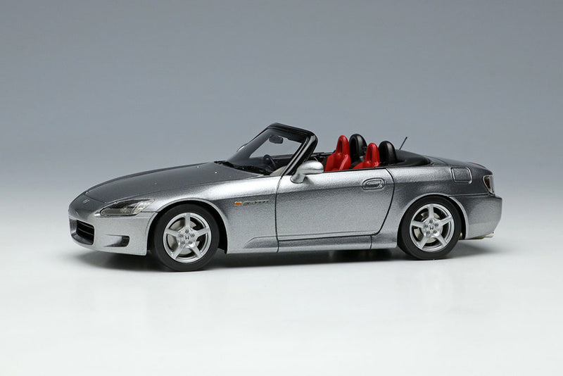 Laden Sie das Bild in Galerie -Viewer, EIDOLON EM667A Honda S2000 (AP1) 1999 Silver Stone Metallic
