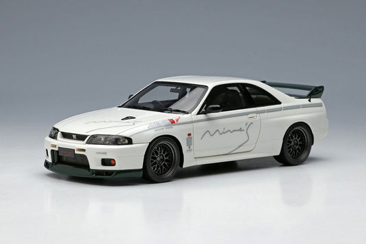 Précommandez EIDOLON EM680 construit par Legends Mine's Skyline GT-R (BCNR33) Blanc