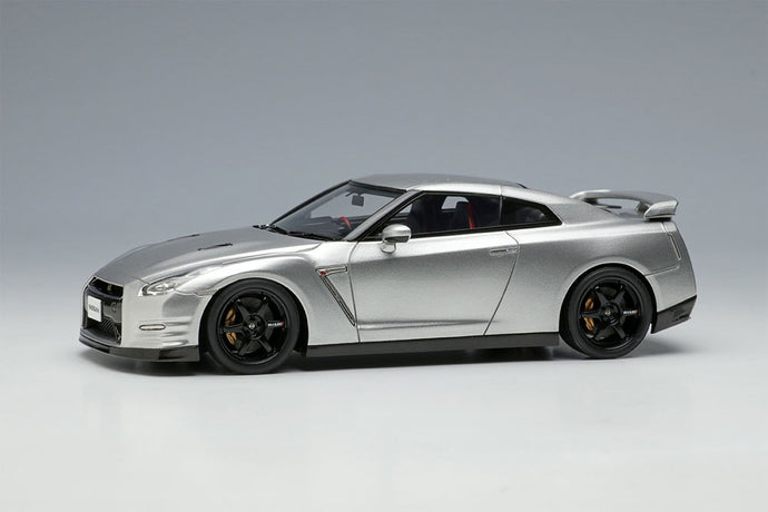 EIDOLON EM683C Nissan GT-R Track édition conçue par Nismo 2015 Ultimate Silver Metallic Limited 50pcs