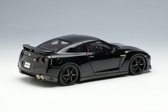 EIDOLON EM683F Nissan GT-R Edición de pista diseñada por Nismo 2015 Meteor Flake Black Pearl Limited 50 piezas