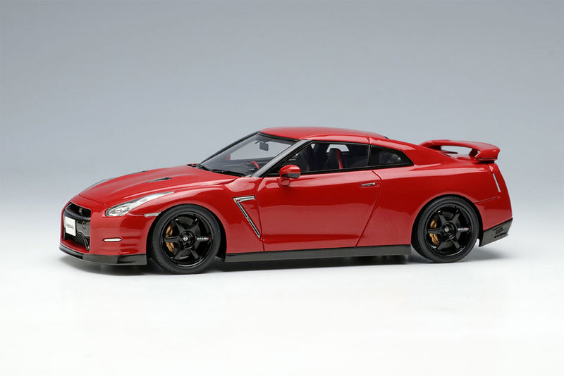 Load image into Gallery viewer, EIDOLON EM683G Nissan GT-R Track edition engineered by Nismo 2015 Vibrant Red Limited 50pcs
