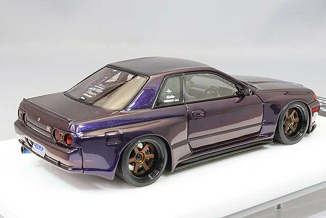 Load image into Gallery viewer, EIDOLON 1/43 Garage Active Full Dry Carbon R SEMA Show 2022 Visible Carbon Midnight Purple 3
