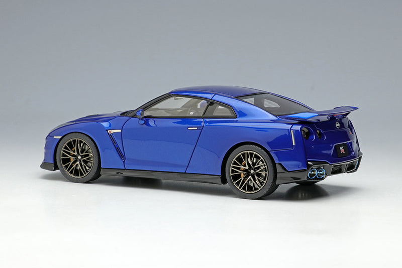 Laden Sie das Bild in Galerie -Viewer, EIDOLON EM695A Nisan GT-R Premium edition 2024 Wangan Blue
