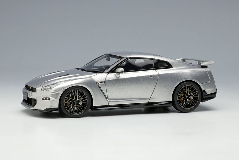 Chargez l&#39;image dans la visionneuse de la galerie, EIDOLON EM695C Nisan GT-R édition Premium 2024 Ultimate Metal Argent
