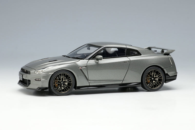 Chargez l&#39;image dans la visionneuse de la galerie, EIDOLON EM695D Nisan GT-R édition Premium 2024 Gris métal foncé 1/43
