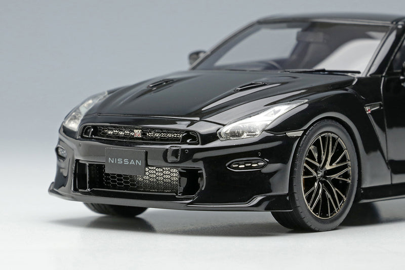 Load image into Gallery viewer, EIDOLON EM695E Nisan GT-R Premium edition 2024 Meteor Flake Brack Pearl 1/43
