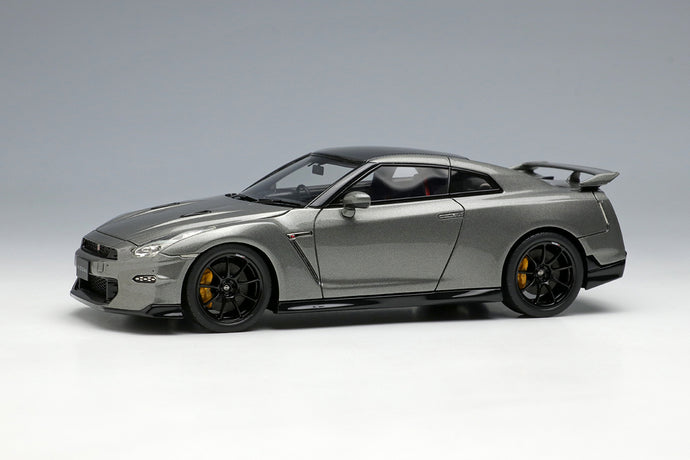 EIDOLON EM696E Nissan GT-R Edición de pista diseñada por Nismo T-spec 2024 Dark Metal Grey Limited 50 piezas 1/43