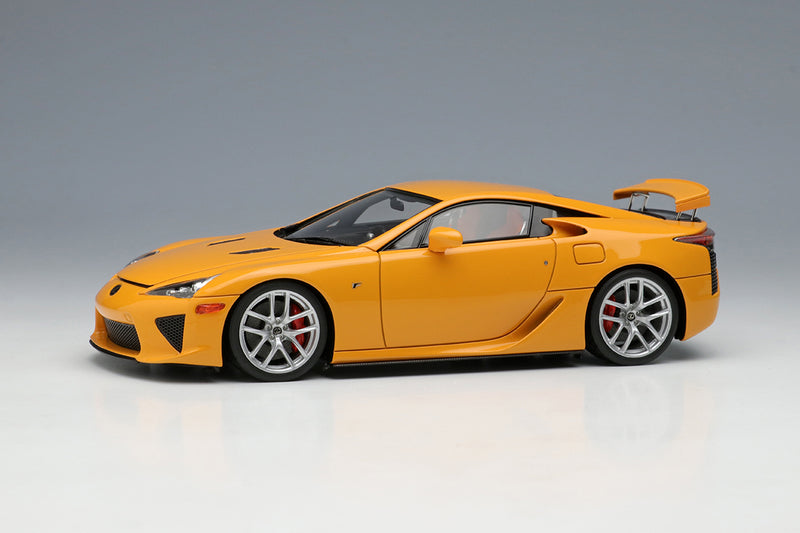 Laden Sie das Bild in Galerie -Viewer, EIDOLON EM698D 1/43 Lexus LFA 2010 Rear Wing Up Orange Resin
