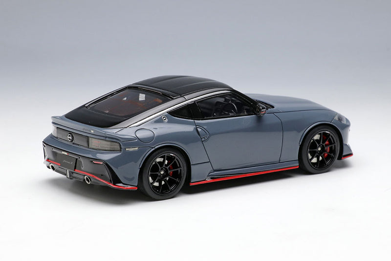 Laden Sie das Bild in Galerie -Viewer, Pre-Order EIDOLON EM727A Nissan Fairlady Z NISMO 2024 NISMO Stealth Gray / Super Black 1/43
