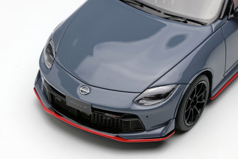 Cargue la imagen en el visor de la galería, Reserva EIDOLON EM727A Nissan Fairlady Z NISMO 2024 NISMO Stealth Grey / Super Black 1/43
