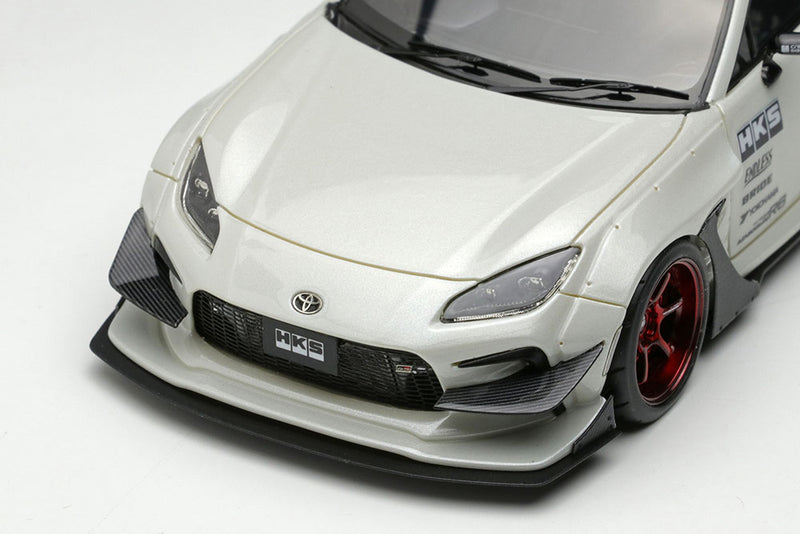 Carica immagine in Galleria Viewer, Pre-Order EIDOLON EM732 HKS Driving Performer GR86 Type-R Pearl White Limited 150pcs
