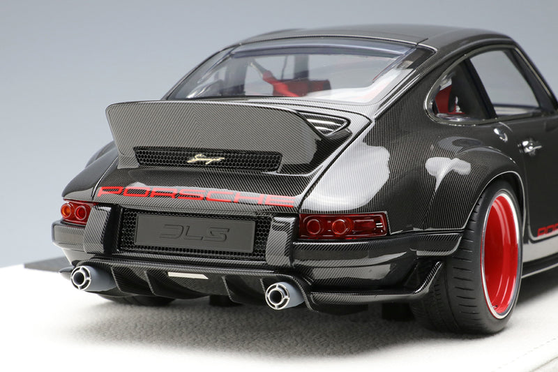 Laden Sie das Bild in Galerie -Viewer, EIDOLON EML018H 1/18 Singer 911 DLS 2022 Gloss Visible Carbon Red Wheels Resin
