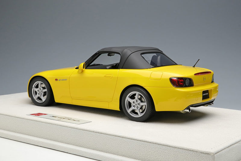 Chargez l&#39;image dans la visionneuse de la galerie, EIDOLON EML110D 1/18 Honda S2000 AP1 1999 Indy jaune perle résine
