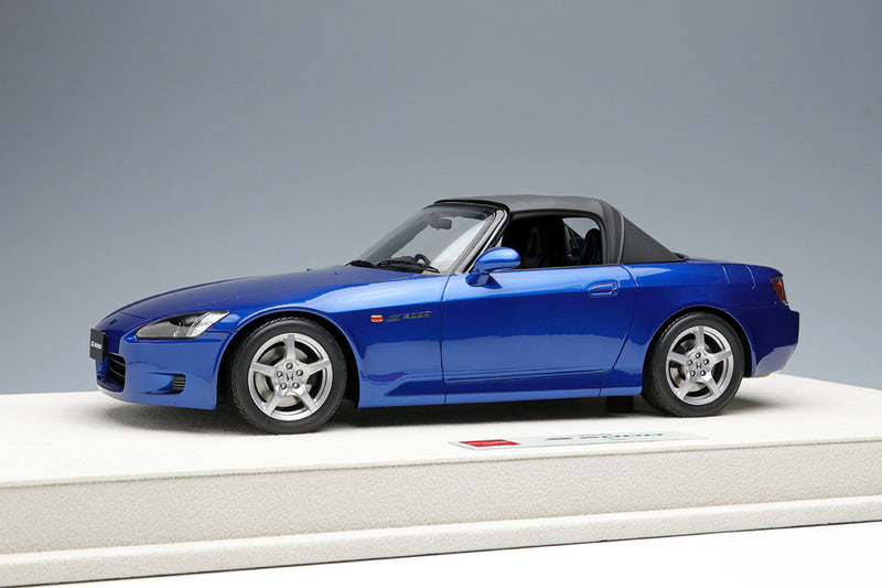 Laden Sie das Bild in Galerie -Viewer, EIDOLON EML110F 1/18 Honda S2000 AP1 1999 Monte Carlo Blue Pearl Resin
