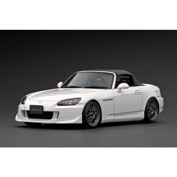 Allumage modèle IG2585 1/18 Honda S2000 AP2 Blanc [Résine moulée]