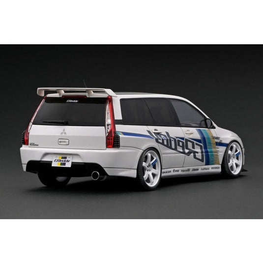 Reserva modelo de encendido IG2775 1/18 Mitsubishi Lancer Evolution Wagon CT9W Blanco [Resin Cast]