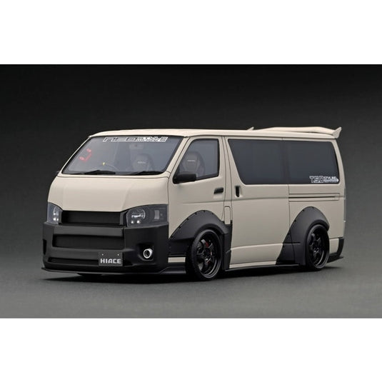 Modèle d'allumage IG2811 1/18 T･S･D WORKS HIACE Beige Sable Mat avec Barres de Toit [Moulée en Résine]