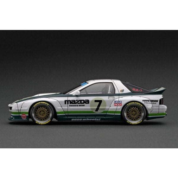 Chargez l&#39;image dans la visionneuse de la galerie, Précommande Allumage modèle IG2913 1/18 PANDEM RX-7 FC3S Blanc/Vert [Résine Coulée]
