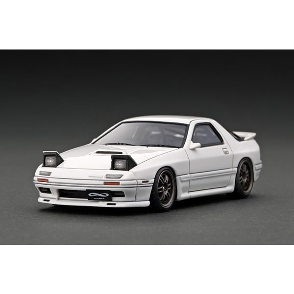 Cargue la imagen en el visor de la galería, Modelo de encendido IG2944 1/43 Mazda Savanna RX-7 Infini FC3S Blanco con Motor [Resin Cast]
